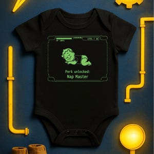 Retro RPG Gamer Babybody "New Perk: Nap Master" Vault-stil Gränssnitt Nördig Babyoutfit