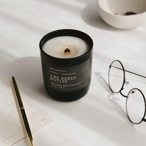 Two Weeks Notice - Notes of Coconut, Cocoa Butter Scented Candle image 5