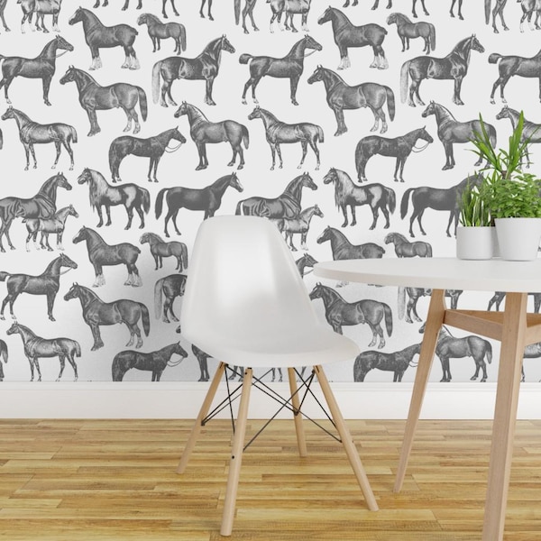 Papel pintado de caballos - Estampado grande de caballos en blanco y negro de Ponymacaroni - Rollo de papel pintado autoadhesivo removible impreso a medida por Spoonflower