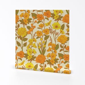 Carta da parati rimovibile con motivo floreale retrò - Fiori gialli, arancioni e verdi anni '70 - Decorazione murale - Cottage Garden di somecallmebeth