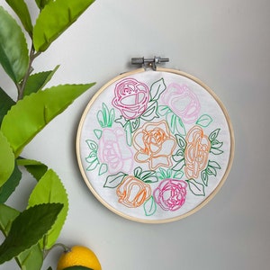 Beginner Embroidery Template on Cotton - Bunch of Roses By Lorloves Design - Embroidery Pattern for 6" Hoop Custom Printed by Spoonflower