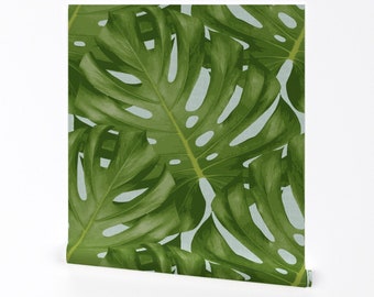 Blatttapete – Monstera-Blatt von Littlerhodydesign – grün-weißes Blatt, individuell bedruckte, abnehmbare, selbstklebende Tapetenrolle von Spoonflower