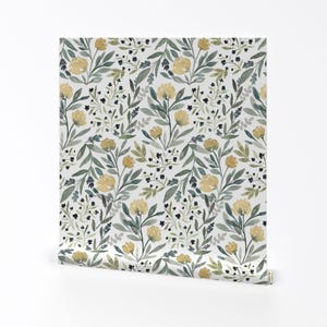 Carta da parati floreale - Giallo floreale di Bluebirdcoop - Rotolo di carta da parati autoadesiva rimovibile stampata personalizzata giallo verde bianco di Spoonflower