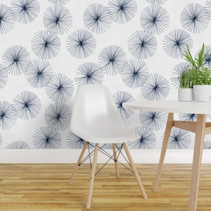 Mid Century Mod Peel and Stick Tapet - Abstrakta Maskrosor Vit Marinblå - Avtagbar Väggdekoration - Maskrosor Vit Blå av friztin