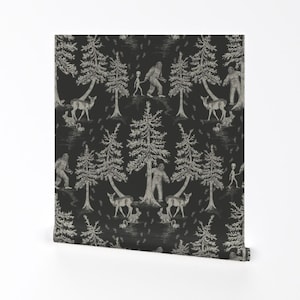 Carta da parati rimovibile Sasquatch Peel and Stick - Cryptids Charcoal Grey Aliens - Decorazione murale - Bigfoot & Friends di somecallmebeth