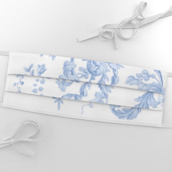 Fabric Sample---6 cm Wide x 6 cm High--Plus Selvedge--Cotton -Shabby Chic Fabric Sample---6 cm Wide x 6 cm High--Plus Selvedge--Cotton -Shabby Chic