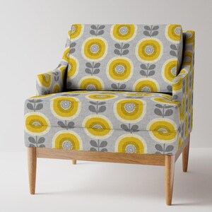 Mid Century Geblümter Polsterstoff - Midcentury Sonnenblumen von ottomanbrim - Skandinavischer Grau Gelber Stoff Schüttgut mit Löffelblume Bild 5