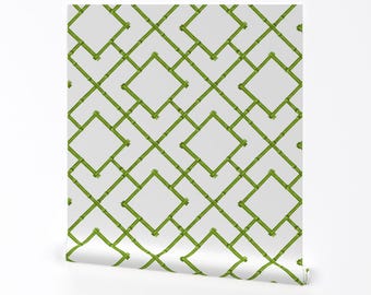 Papel tapiz de bambú verde - Enrejado de bambú de Osaka de Willowlanetextiles - Rollo de papel tapiz autoadhesivo extraíble con impresión personalizada de Spoonflower