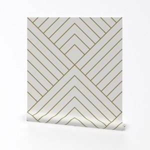 Art-Deco-Tapete - Pyramidengold auf Weiß Von Anvil Studio - Goldweiß Individuell bedruckte entfernbare selbstklebende Tapetenrolle von Spoonflower
