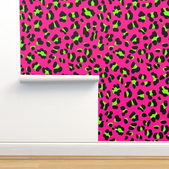 Hình nền chạy Cheetah Neon Leopard 80s: Hình ảnh chạy Cheetah Neon Leopard 80s truyền cảm hứng về sự nhanh nhạy, mạnh mẽ và táo bạo. Với những đường nét đa sắc thái, hình nền này sẽ tạo nên một phong cách cực kỳ ấn tượng khi thể hiện cá tính độc đáo của bạn.