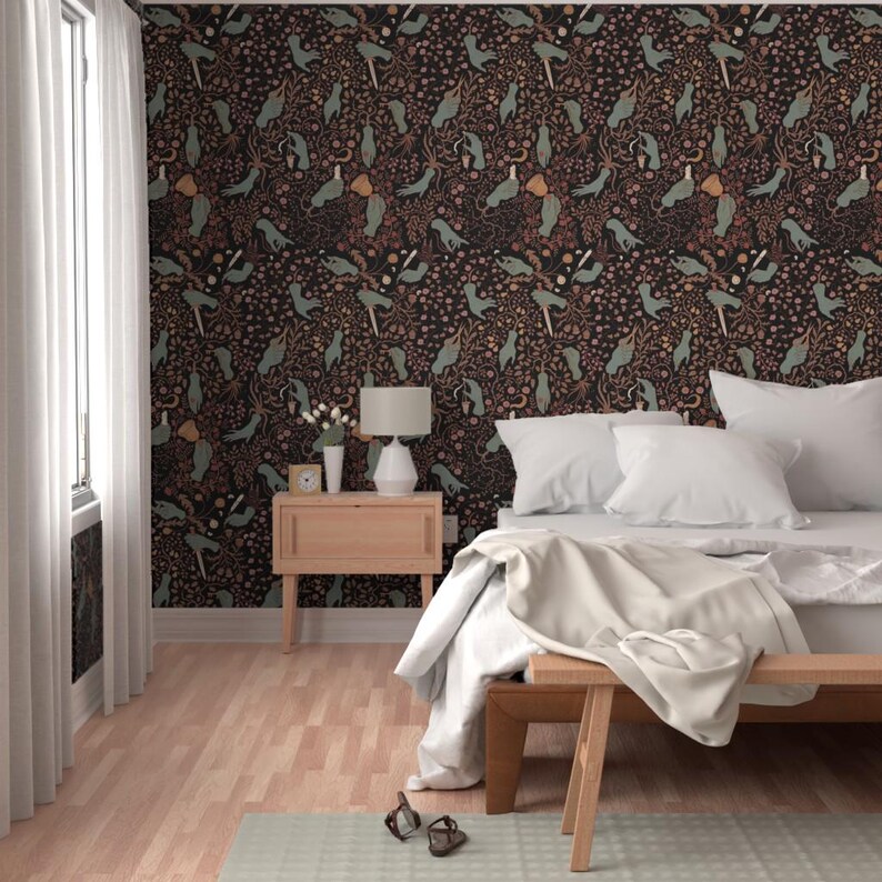 Papel de Parede com Estampa de Mãos - Suas Mãos Estão Frias, da Tanaudel - Estilo Romântico Floral Vitoriano Gótico, Removível e Autoadesivo, em Rolo, da Spoonflower imagem 5