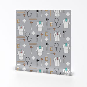 Carta da parati rimovibile e adesiva medica - Doctor Match Day Medic Fun - Decorazione murale - Tessuto Doctormedical di littlearrowdesign