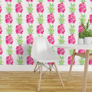 Ananas-Tapete – Rosa Aquarell-Ananas von Limezinniasdesign – Individuell bedruckte, ablösbare, selbstklebende Tapetenrolle von Spoonflower