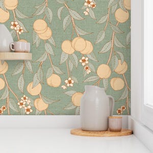 Papier peint pêches - pêches vintage par Ceciliamok - rouleau de papier peint auto-adhésif amovible vert pastel orange fruits anciens par Spoonflower
