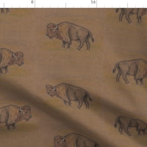 Puede incluir: Un patrón sin costuras con bisontes marrones dibujados en un estilo vintage sobre un fondo marrón claro.