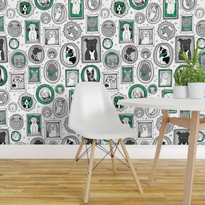 Hondenbehang - Hondenportretten van Andrea Lauren - Groenwitte honden op maat bedrukte verwijderbare zelfklevende behangrol van Spoonflower afbeelding 1