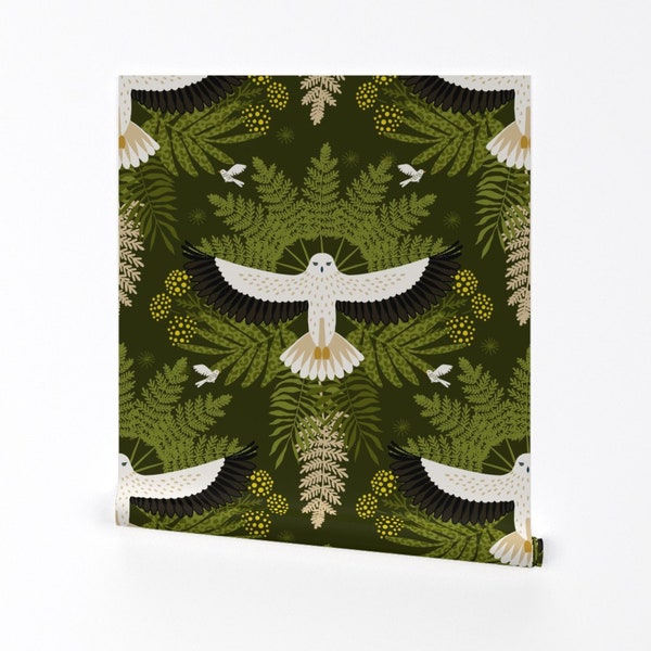 Wald Damast Tapete - Geflügelter Drachen von iris_barges - Botanische Vogel Moderne Dschungel Eule Entfernbare Tapete von Spoonflower