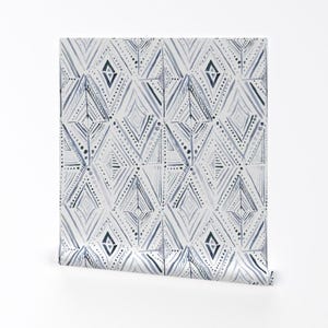 Art-Deco-Tapete - Boho Diamond Navy White Von Crystal Walen - Blaue Individuell bedruckte entfernbare selbstklebende Tapetenrolle von Spoonflower