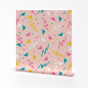 Retro Geo Wallpaper - jaren 90 Retro Rad 80s 90s door Andrea Lauren - roze op maat bedrukte verwijderbare zelfklevende behangrol van Spoonflower