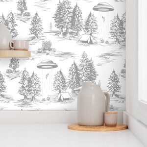 Peel-and-Stick-behang van de ufo - Space Aliens Whimsical Toile - Verwisselbare muurdecoratiekunst - Alien Abduction Toile De Jouy door somecallmebeth afbeelding 7