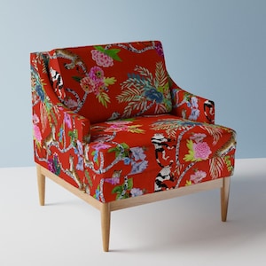 シノワズリ 室内装飾用ファブリック - Chinoiserie Frolic by pattern_garden - マキシマリスト レッド ウィムジカル モンキー ファブリック 1 ヤードあたり Spoonflower 付き