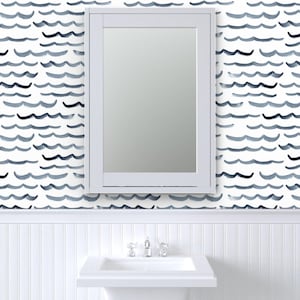 Papel pintado náutico - Olas del océano de Anniemontgomerydesign - Papel pintado autoadhesivo removible con diseño de agua azul y blanca de Spoonflower. imagen 8