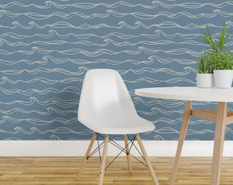 Papel pintado autoadhesivo Calm Waters - Olas serenas de playa de estilo náutico moderno - Decoración de pared removible - Olas del océano de dottieandcaro