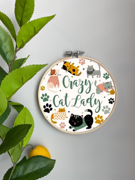 DIY Tin-Backed Embroidery Hoop Ornaments - The Crazy Craft Lady