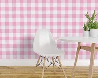 Roze geruit behang - Buffalo Check in roze van Domesticate - Geruite, op maat gemaakte, verwijderbare, zelfklevende behangrol van Spoonflower