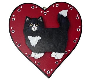 Charming Wooden Cat Heart Clip Holder for Photos and Notes