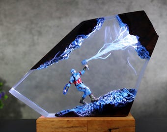 Captain America Resin Lamp – Heroic LED Night Light | Handmade Marvel-Inspired Decor | Avengers Gift for Superhero Fans