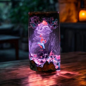 Spideman Hero vs Venom Resin Lamp – Handmade LED Diorama Night Light | Superhero Desk Decor | Comic Gift for Him | Spider Battle Scene