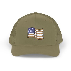 American Flag Trucker Hat - Patriotic Snapback Cap, 4th of July BBQ Dad Gift, Mesh Baseball Hat, USA Outdoor Summer Cap
