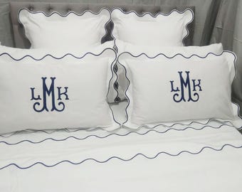 Luxus weiße Baumwollsatin Bettwäsche Set - Scalloped Hotel Stitch Stickerei Bettbezug