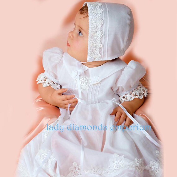 Free Crochet Patterns for Christening Gowns and Christening Sets.