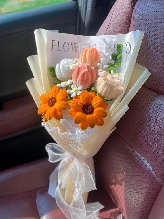 Forever Handmade Flower Bouquet |Arrangement Pipe Cleaner | Gift for girlfriend, boyfriend, graduations, Valentine's day – Finished product