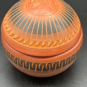Small Navajo Pottery - Signed Native American Art