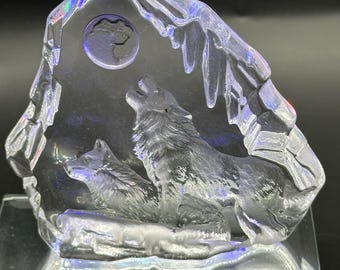 Vintage Crystal Etched Wolves Howling at the Moon Sculpture with Multicolored Lighted Base 6”