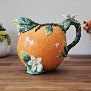 Corner Ruby Orange Ceramic Pitcher - Orange Collection - Fruit-Themed Kitchen - Sunny Summer Decor