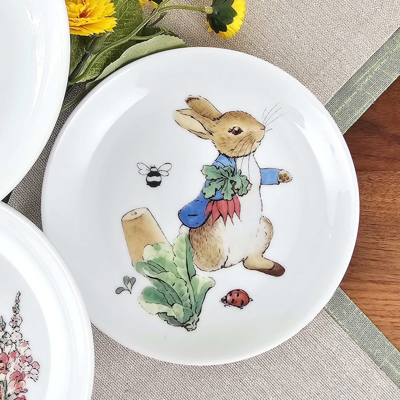 Peter Rabbit Party Plates Peter Rabbit 6