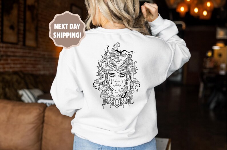 Medusa Snake Face Hoodie, Greek Mythology Hoodie, Snakes Head Witch Hoodie, Mythology Hoodie, Witchy Woman Hoodie, Goddess Medusa Sweatshirt bild 4