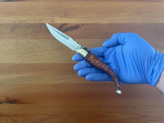 3.66" Luxury Navaja Pocket Knife Red Stamina / Alpaca Beautiful Handle Design
