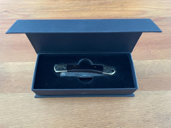2.8” 67 Layers Damascus Navaja Pocket Knife with Ebony Scales Presentation Box