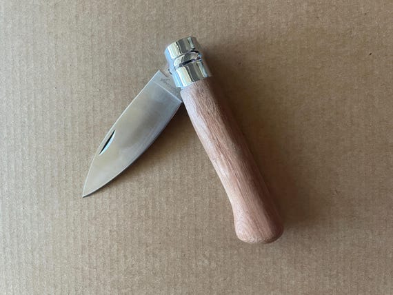 3" Navaja Extremadura Sword Point Pocket Knife Stainless Blade