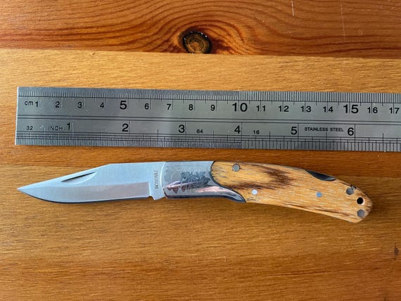 2.5" Blade Cute Folding Pocket Knife Bolsters Engraved Navaja
