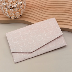 Japans magnetisch zakje polkadot roze tinten handgemaakt zakje elegante portemonnee en kaartetui stoffen zakjes, gemaakt in Japan
