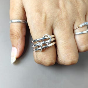 14K Gold Multi-Link Ring - Two Tone Connected Band
