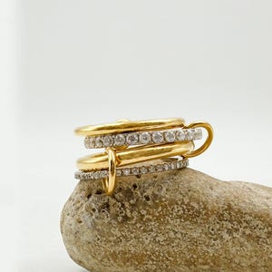 14K Gold Multi Link Connected Ring Link Band Ring Statement Eternity Ring Interlocking Ring Stack Ring Stackable Ring 4 Band Ring