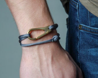 Personalized Paracord Bracelet Grey / Mens Jewelry / Unisex Wrap Bracelet / Rope Bracelet / Mens Accessories / One Size Fits All / Necklush