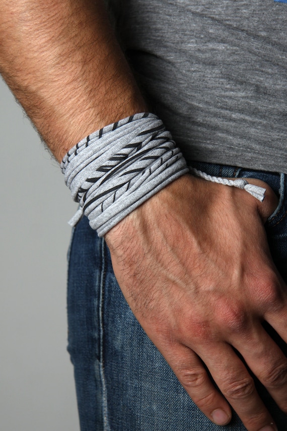 MANSSION: Do Men Wear Bracelets? An In-Depth Look into the Trend.